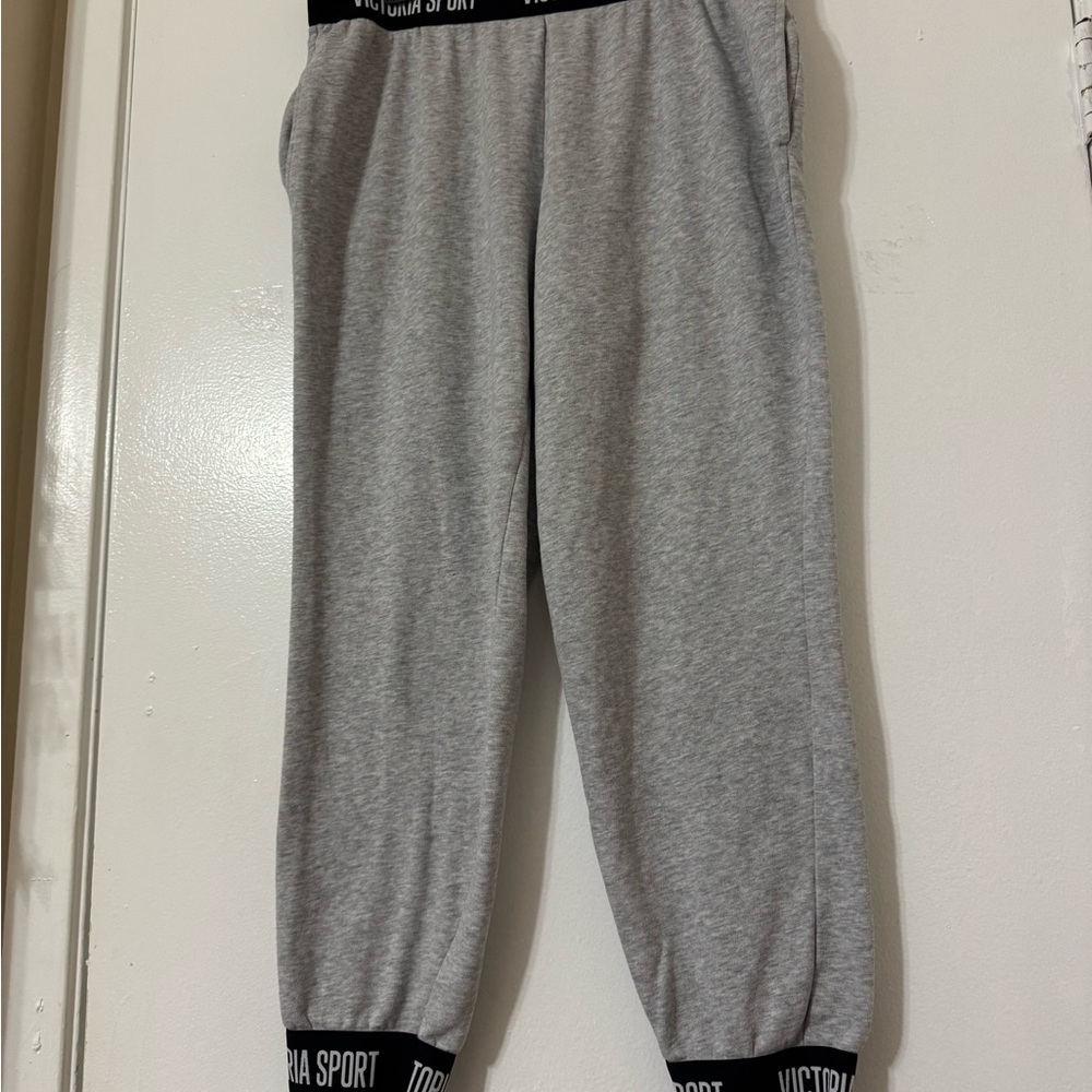 Victoria Sport Gray Elastic Cuff Track Pants with Relaxed Fit